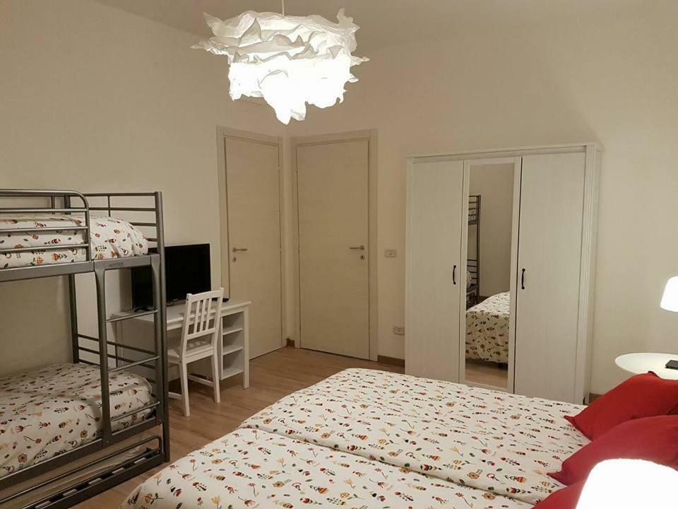 B&B Lefarfalle Ferrara Exterior photo